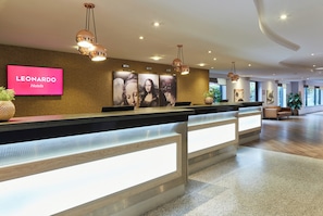 Lobby - Leonardo London Heathrow Airport (West Drayton)