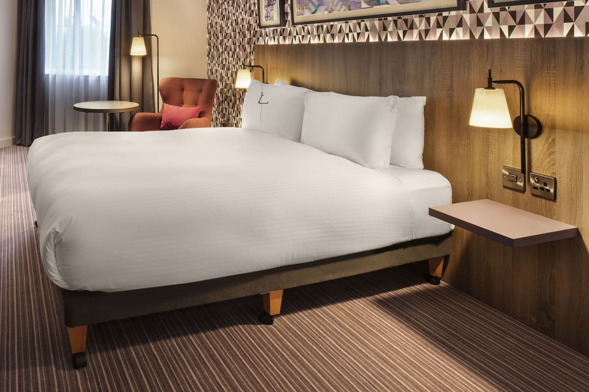 accessible king room | desk, laptop workspace, blackout curtains, soundproofing