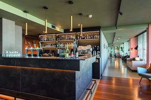 Bar (di hartanah)