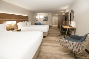In-room safe, desk, blackout drapes, iron/ironing board - Holiday Inn Express & Suites Plano West - Frisco by IHG (Plano)