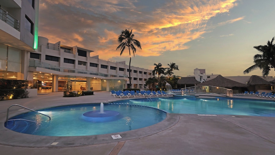 Holiday Inn Boca Del Rio by IHG