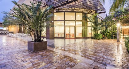 Holiday Inn Managua - Convention Center by IHG