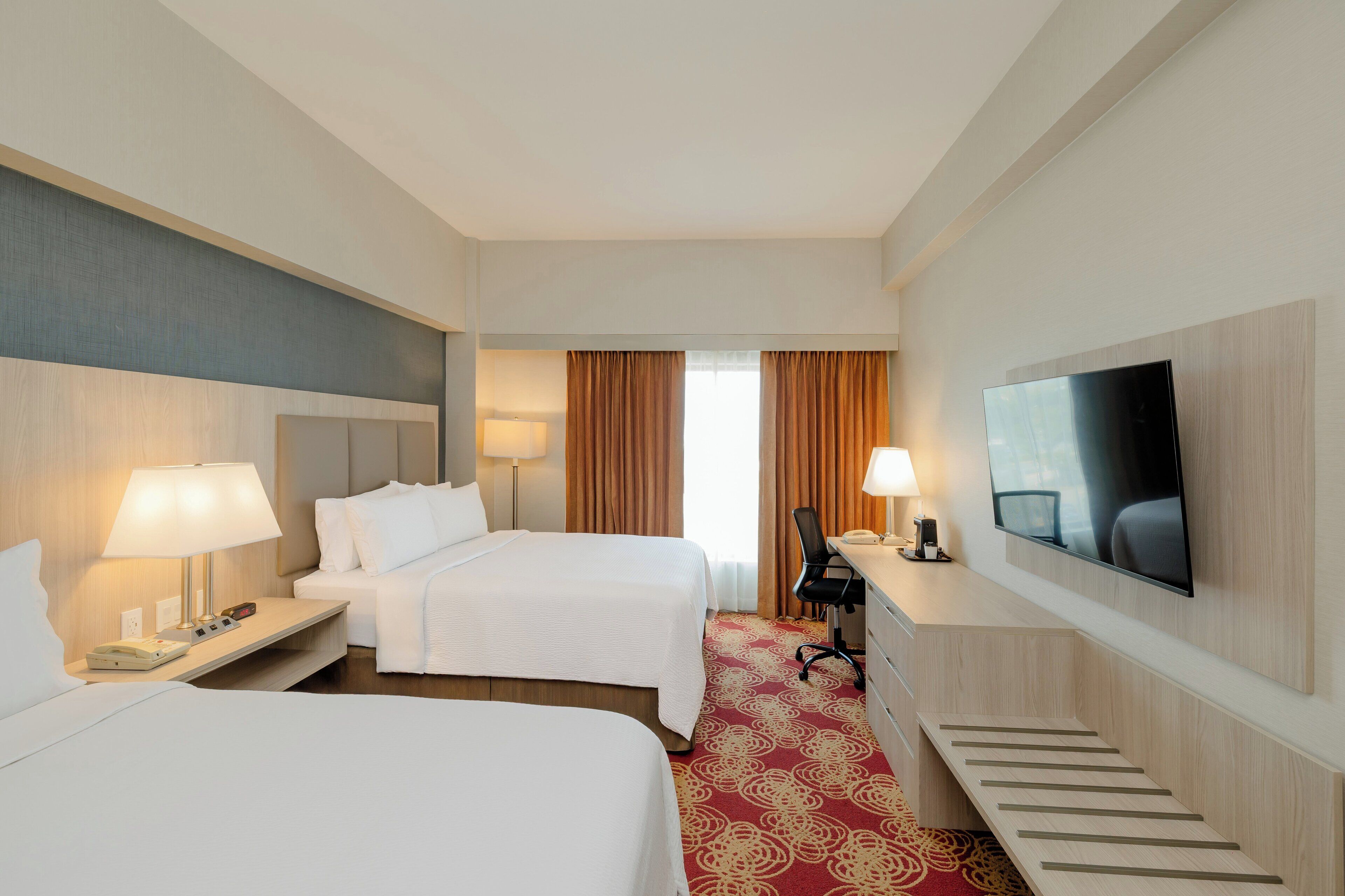 Photo - Holiday Inn Convention Center by IHG