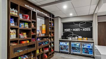 Snack bar