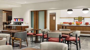 Desayuno continental incluido todos los días