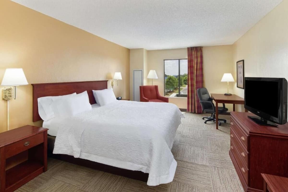 In-room safe, desk, laptop workspace, iron/ironing board