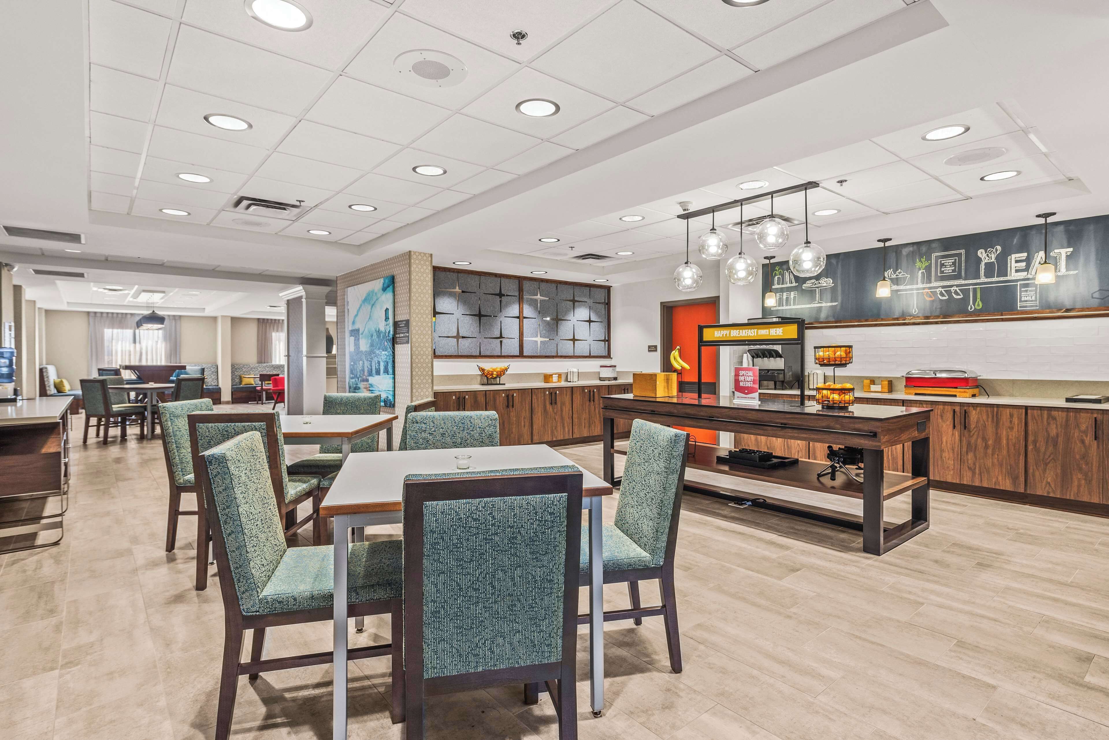 Free daily buffet breakfast