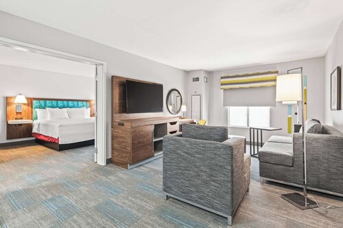 Hampton Inn Columbus-North