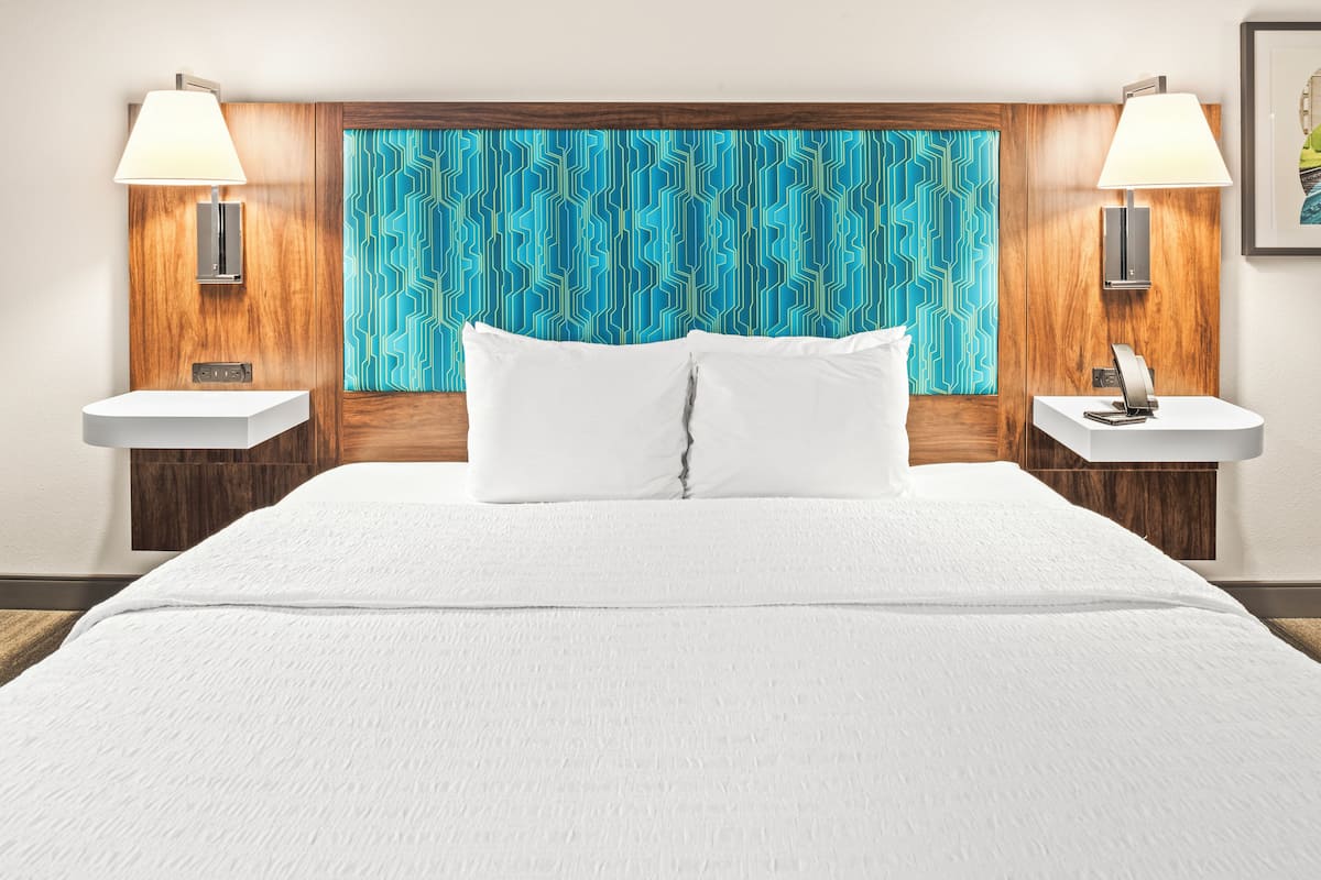 Room, 1 King Bed, Accessible, Non Smoking | In-room safe, iron/ironing board, free WiFi, bed sheets