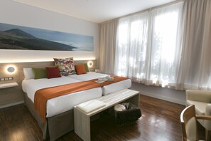 Habitación Confort | Ropa de cama de alta calidad y minibar 