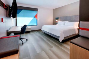 Bureau, fer et planche à repasser, Wi-Fi gratuit, draps fournis