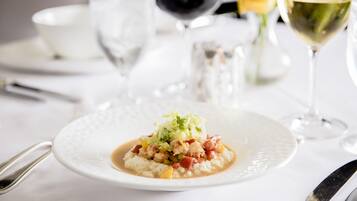 Breakfast, dinner served; southern cuisine, garden views