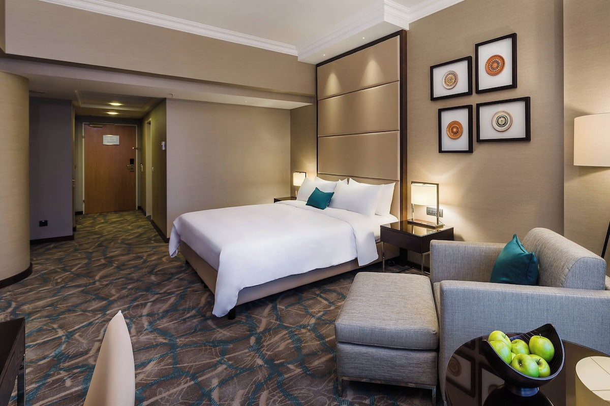 Ropa de cama hipoalergénica, cubrecamas y minibar