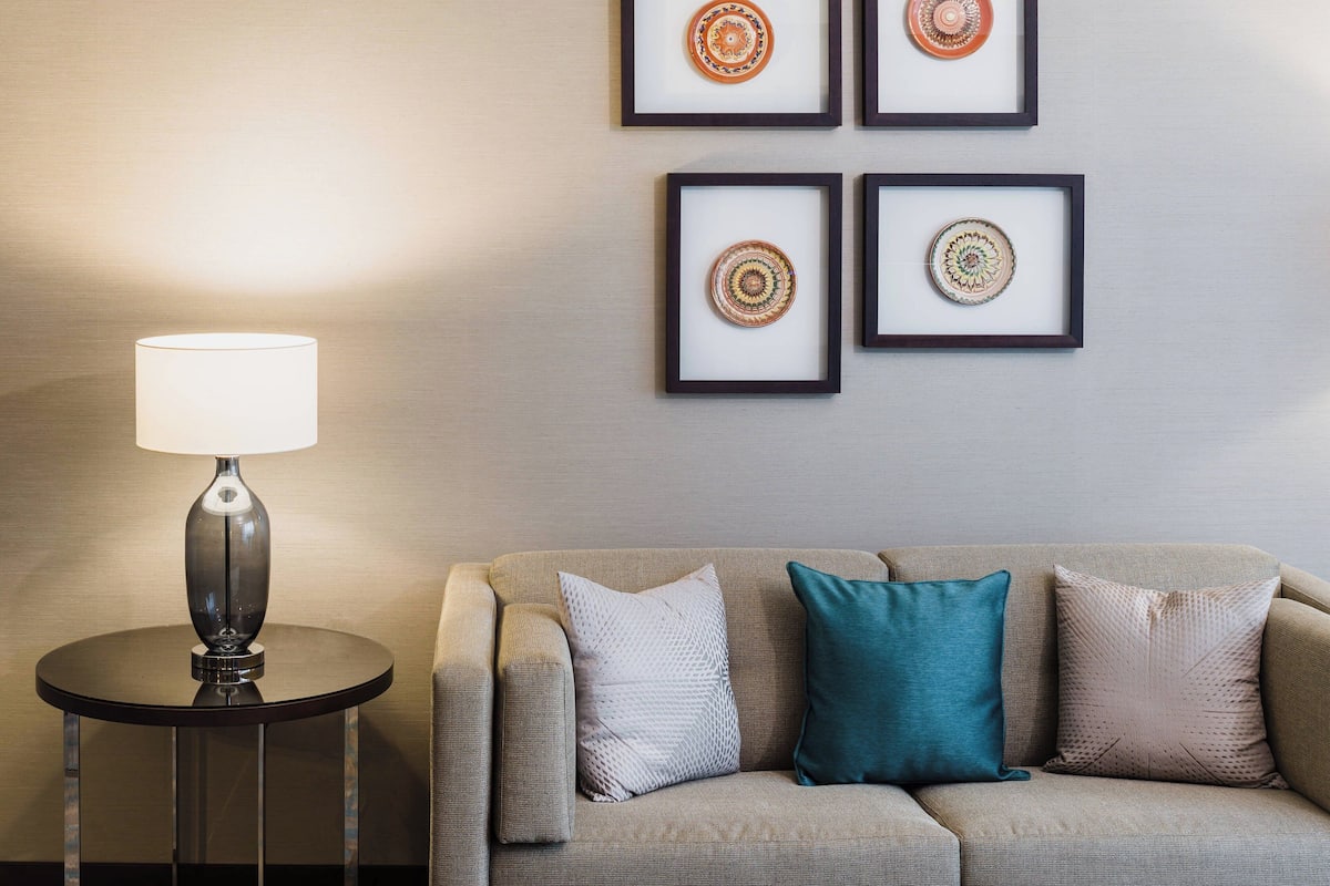 Ropa de cama hipoalergénica, edredón y minibar