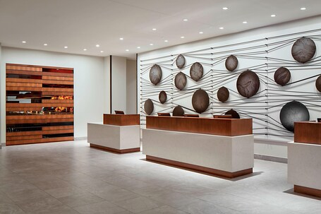 Marriott Indianapolis Downtown - Image 9
