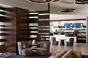 Breakfast, lunch, dinner served; American cuisine 