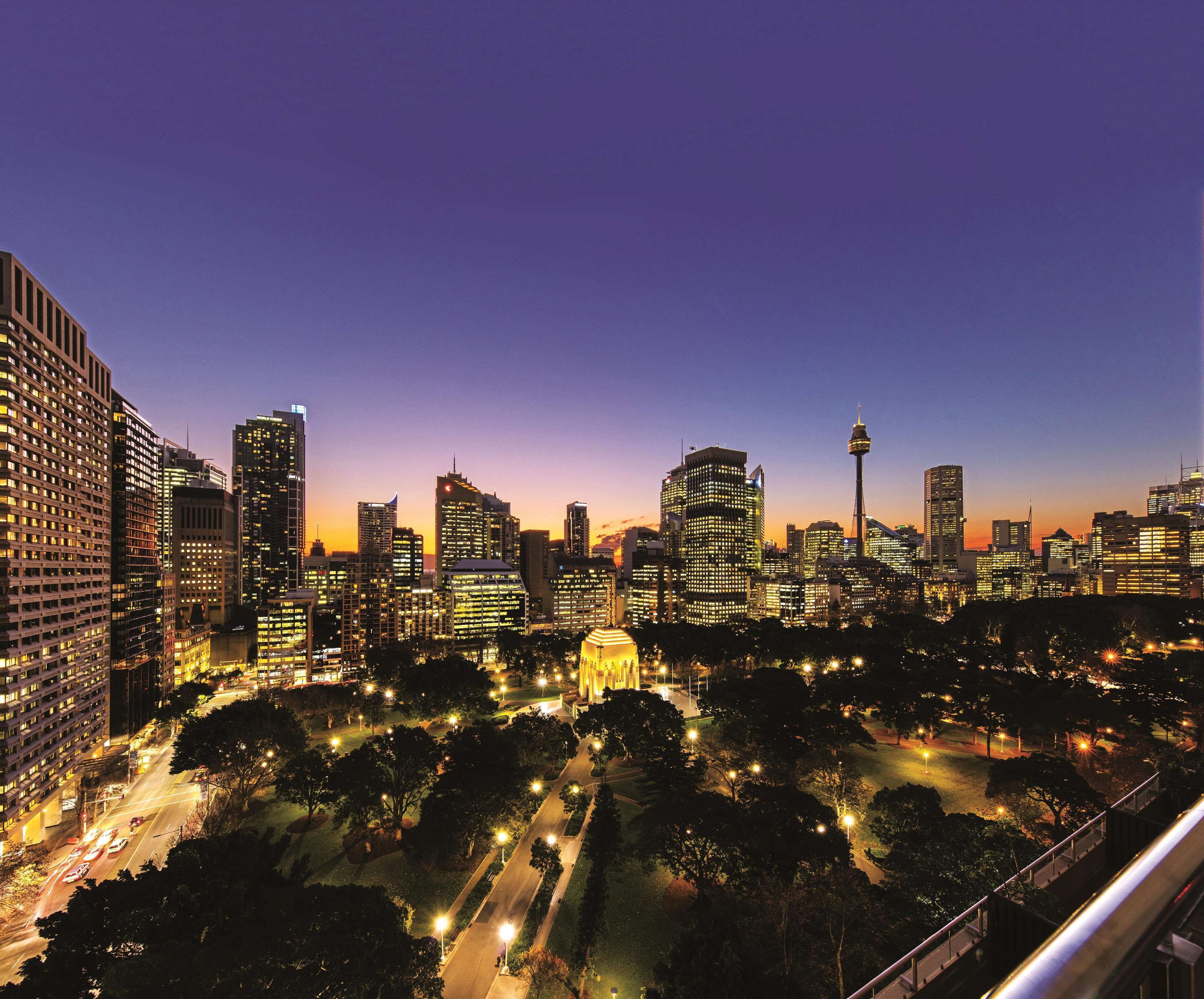 Oaks Sydney Hyde Park Suites — image 2