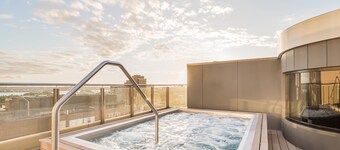 Oaks Sydney Hyde Park Suites