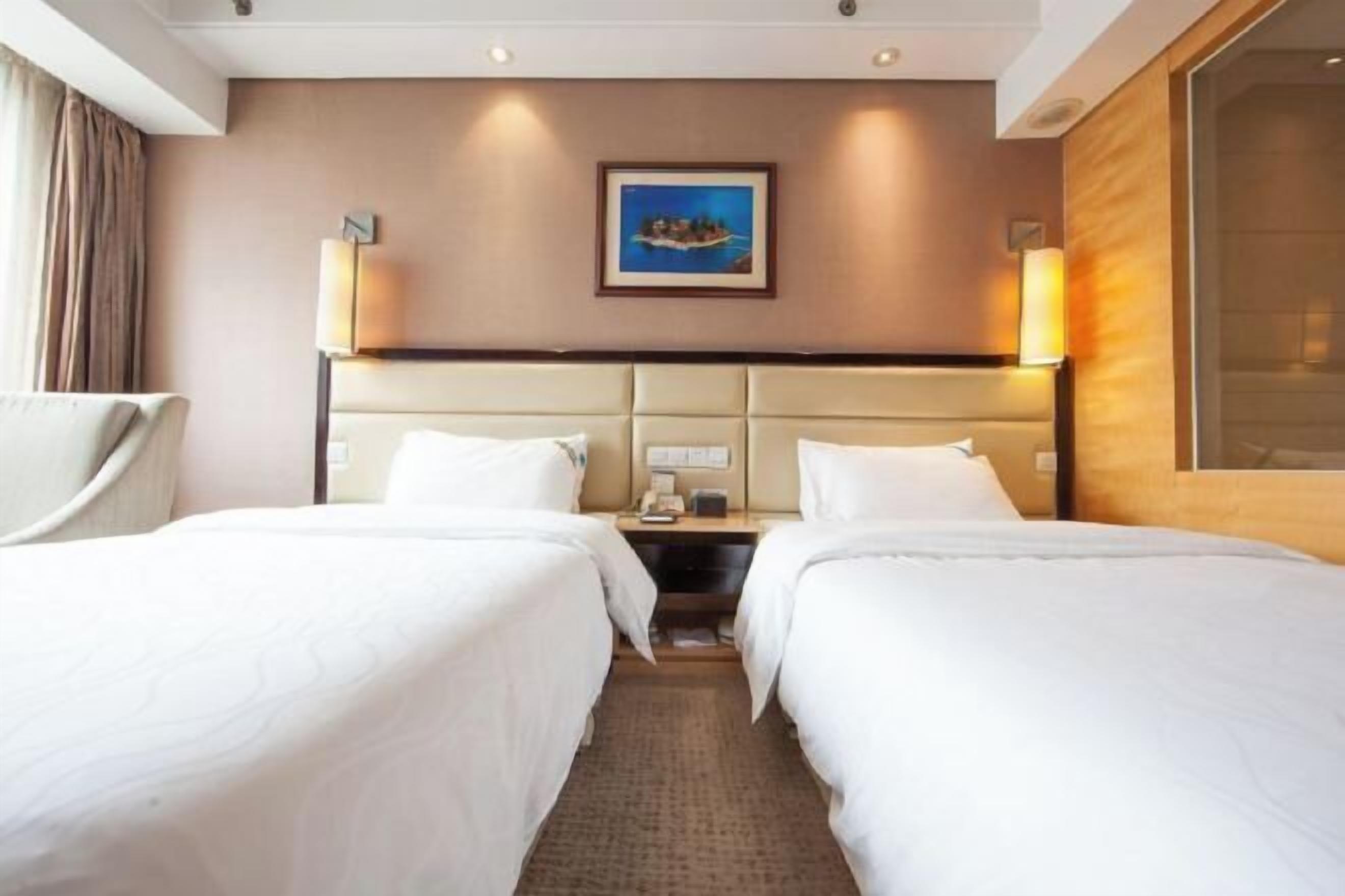 Minibar, in-room safe, desk, blackout drapes