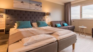Premium bedding, pillowtop beds, desk, blackout drapes - Beito Resort Hotel (Øystre Slidre)