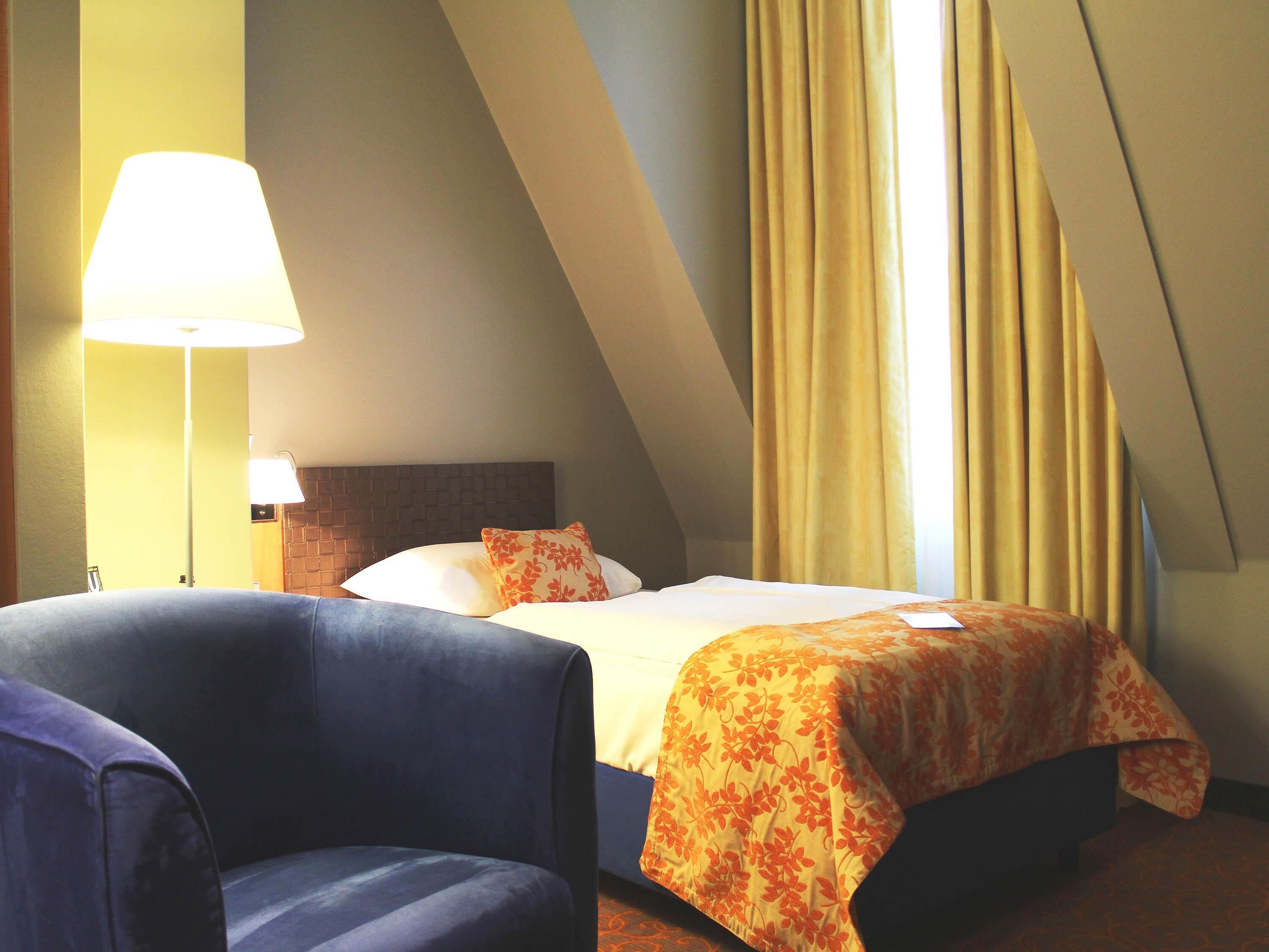 Standardzimmer, 1 Einzelbett | Hochwertige Bettwaren, Minibar, Zimmersafe, Schreibtisch