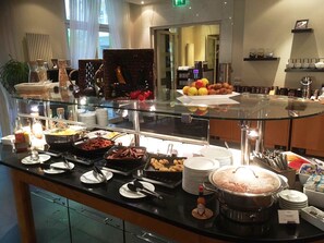 Daily buffet breakfast (EUR 25 per person)