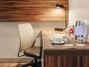 1 bedroom, minibar, in-room safe, desk - Mercure Curitiba Batel Hotel (Curitiba)