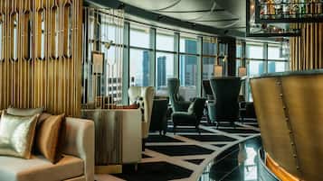 3 bars/lounges, rooftop bar, pub