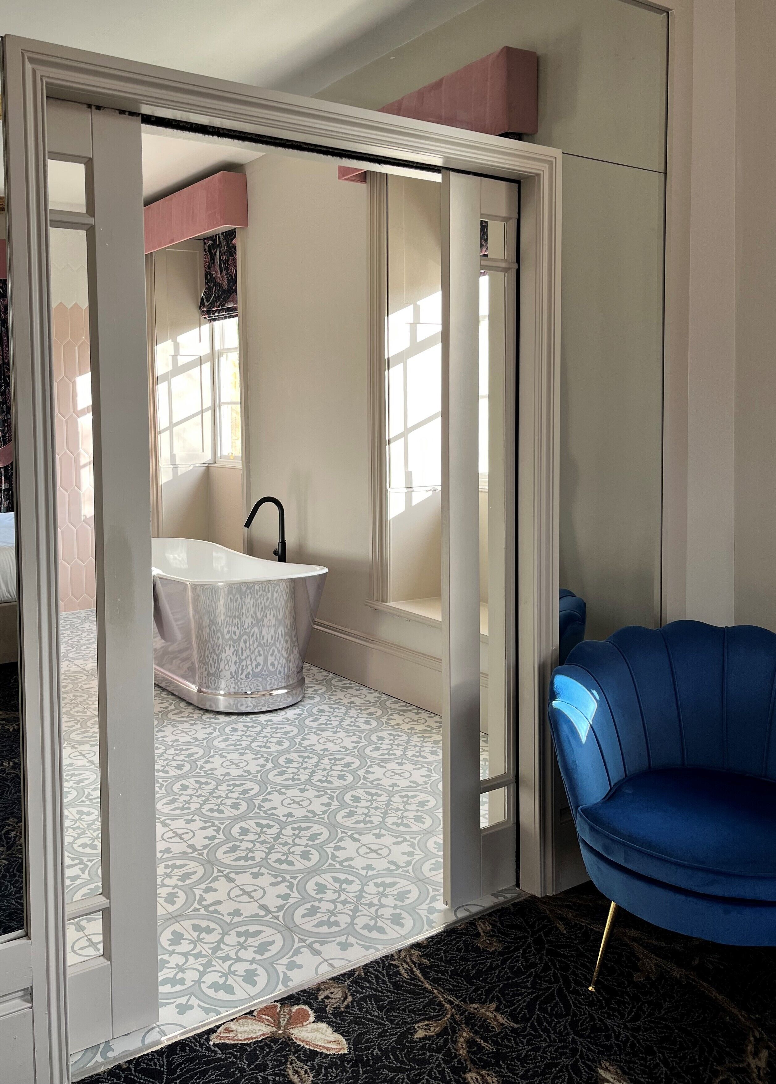 master suite | premium bedding, select comfort beds, in-room safe