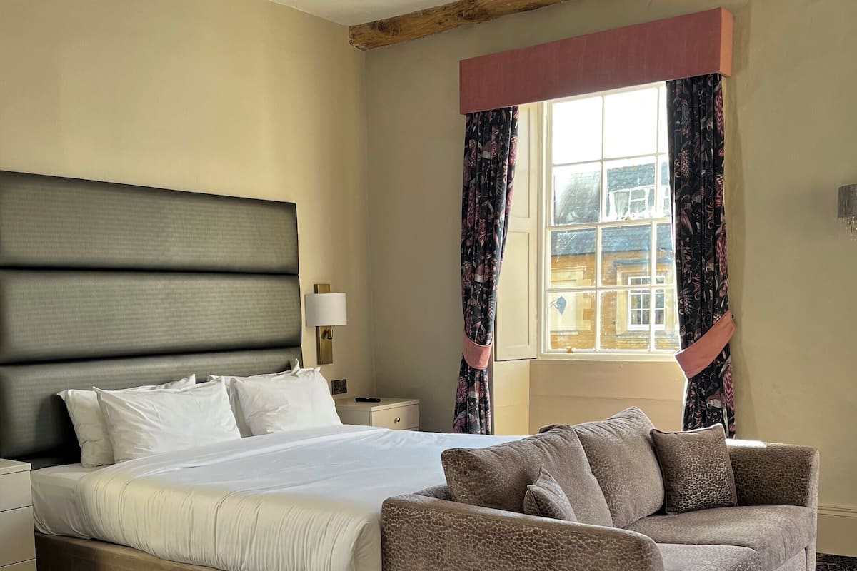 Chambre Signature | Literie de qualité supérieure, matelas Select Comfort