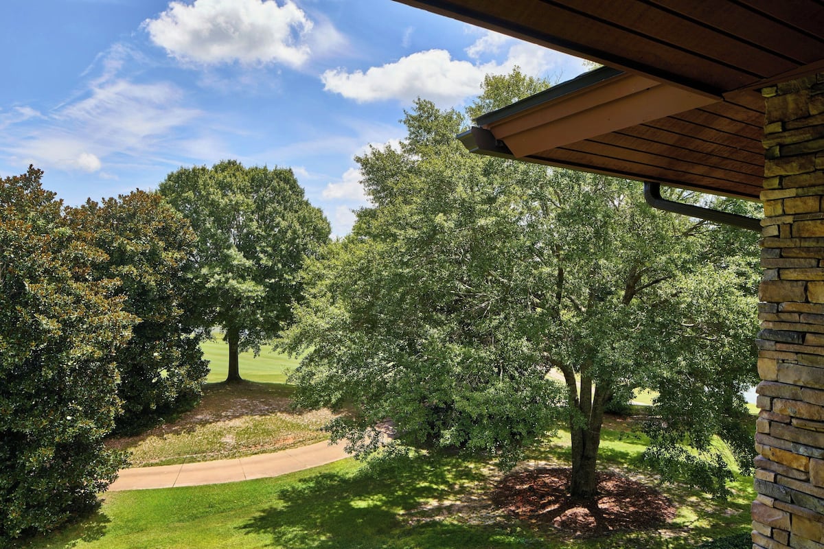 Hochwertige Bettwaren, Pillowtop-Betten, Schreibtisch