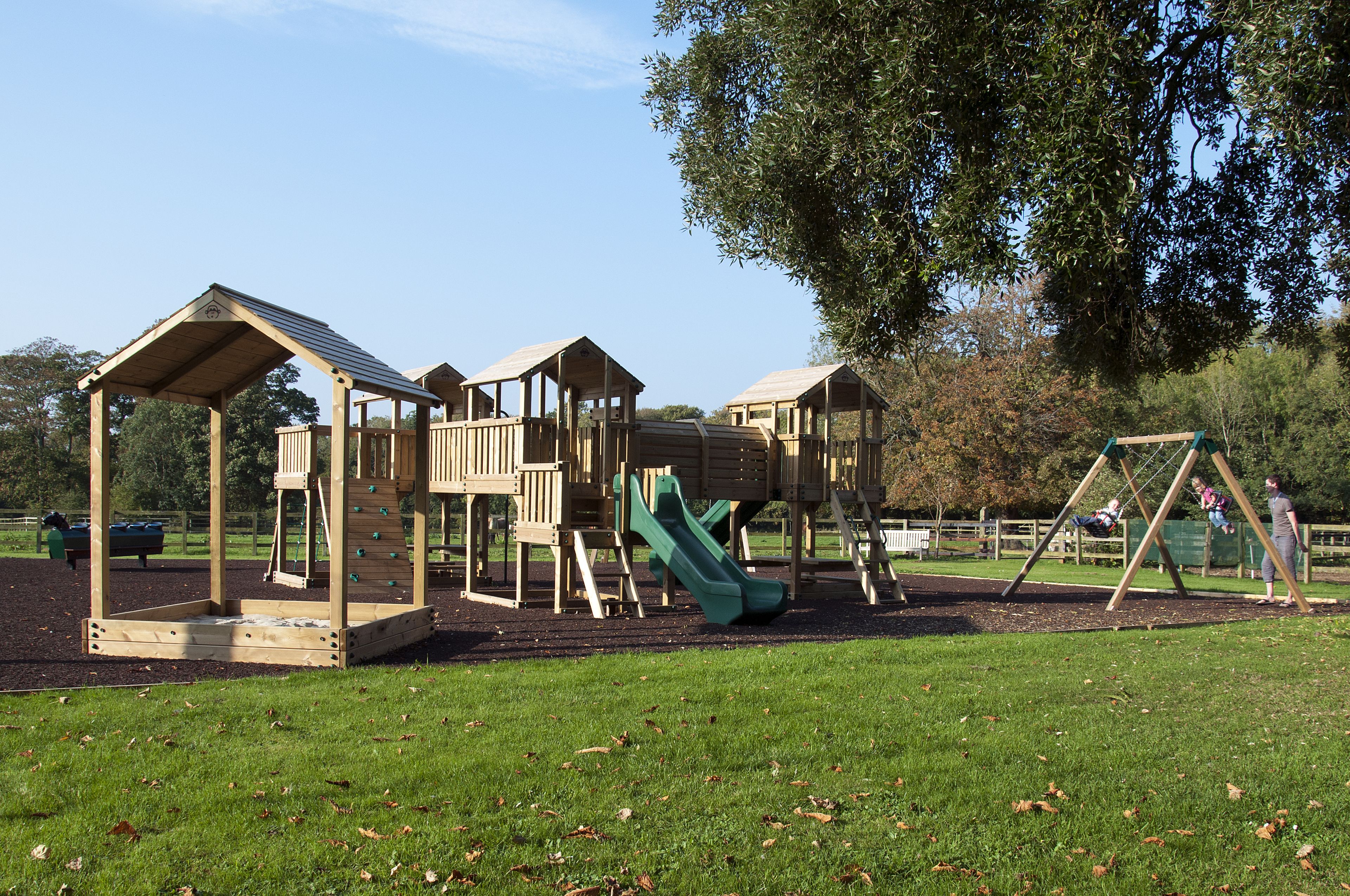 Área de juegos infantiles al aire libre