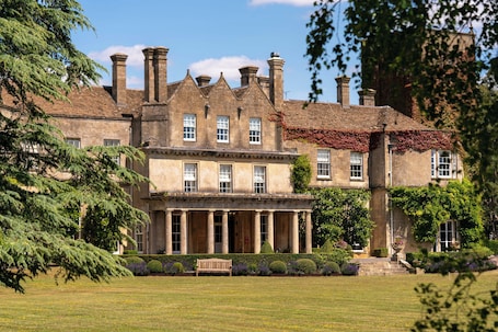 住宿正面. 拉克纳姆公园,徽章系列