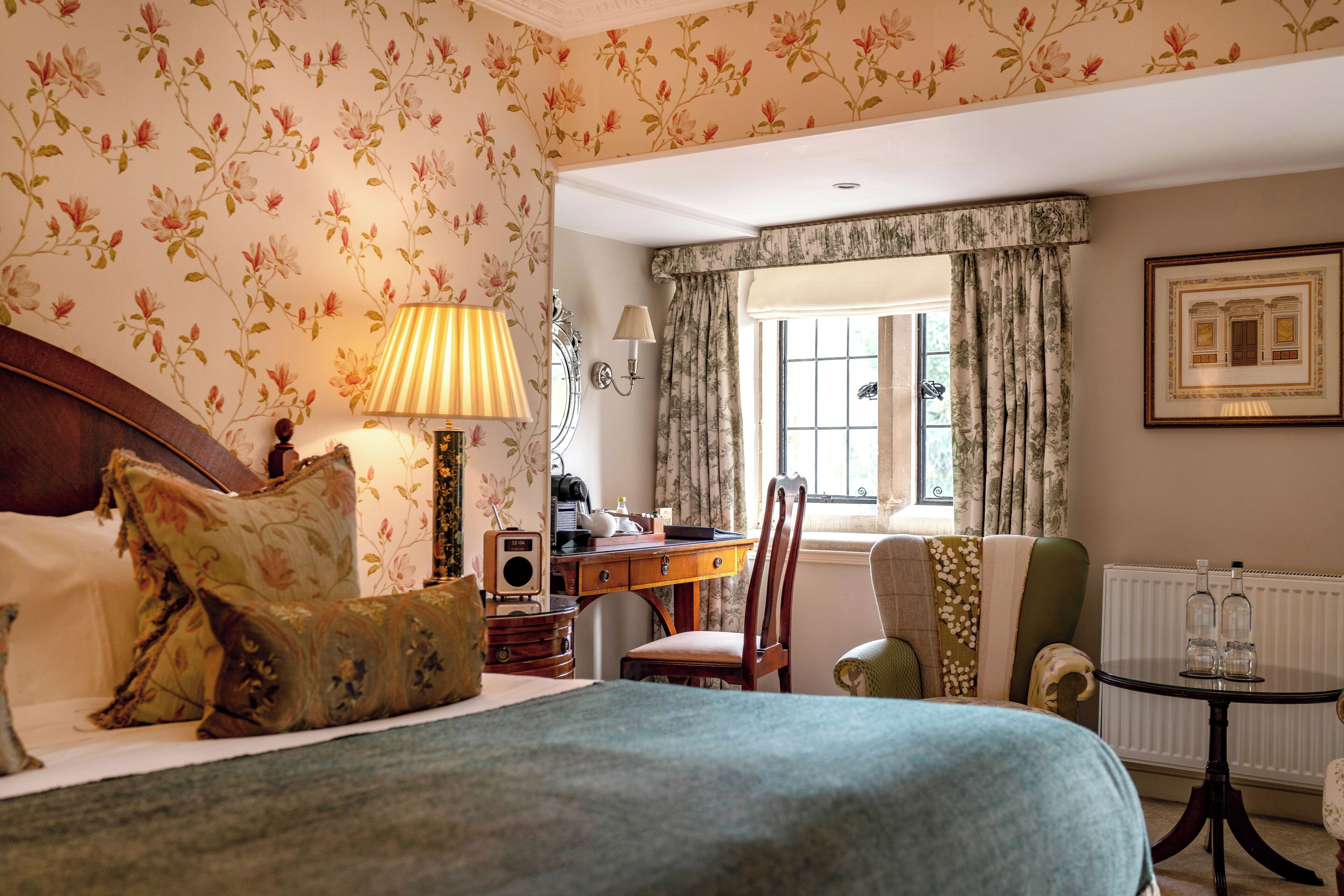 Country room 1 Double bed, or twin | Hypo-allergenic bedding, in-room safe, individually decorated