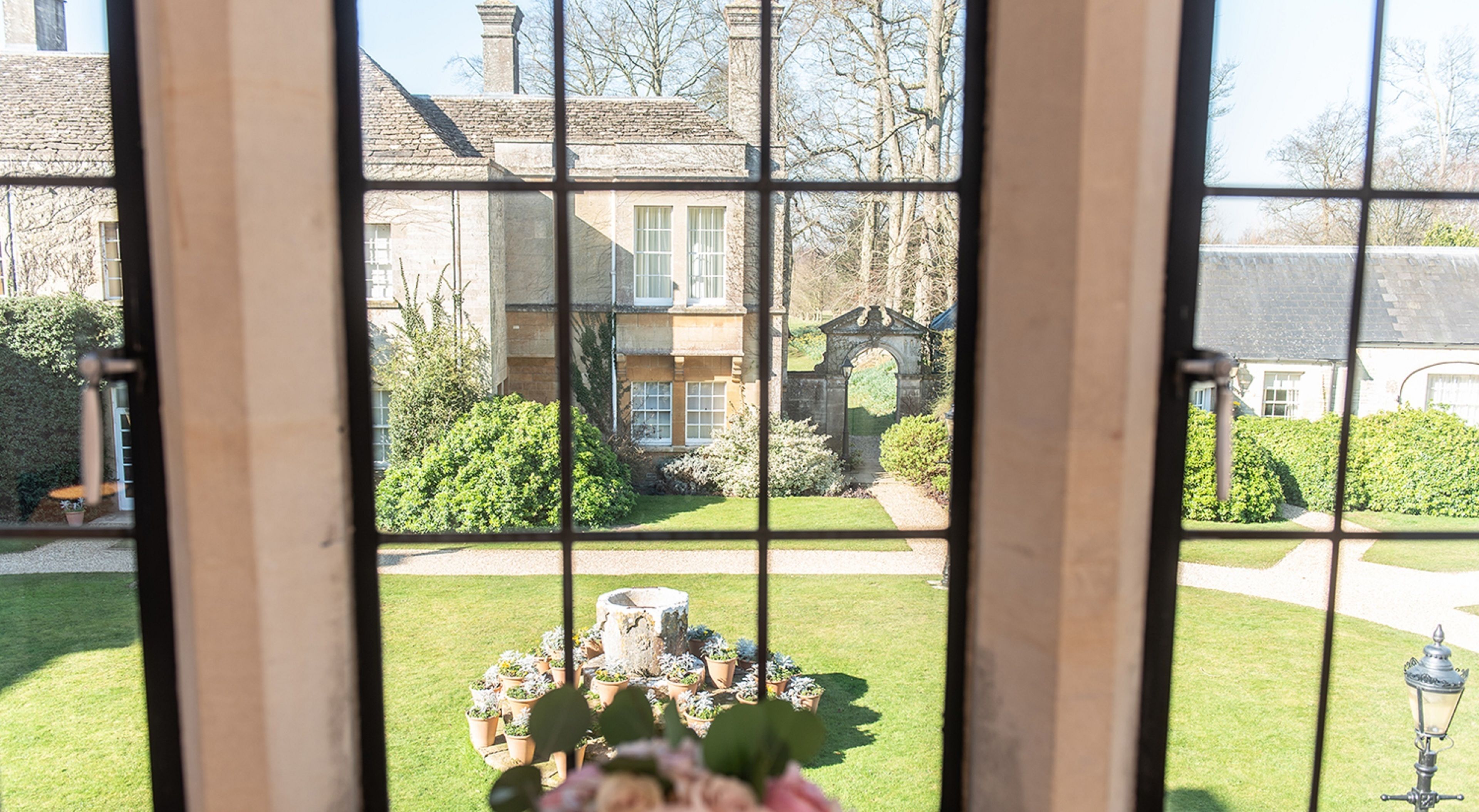 classic room | courtyard view
