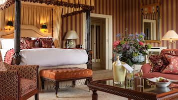 3 bedrooms, hypo-allergenic bedding, in-room safe