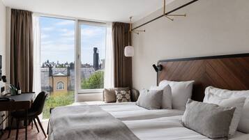 Superior Room, 1 Double Bed, Non Smoking | Desk, laptop workspace, iron/ironing board, bed sheets
