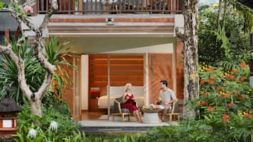 Garden Club Chalet | Ropa de cama de alta calidad y caja de seguridad en la habitación