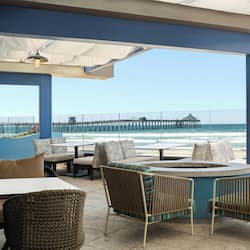Frühstück, Mittagessen, amerikanische Küche, Blick auf den Strand
