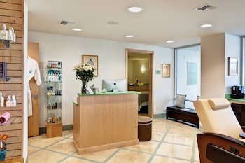 Spa at Pier South Resort, Autograph Collection by Marriott