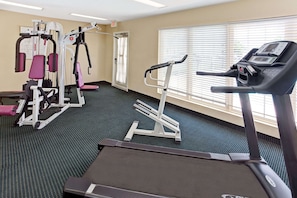 Fitness facility - Baymont by Wyndham Sanford (Sanford)