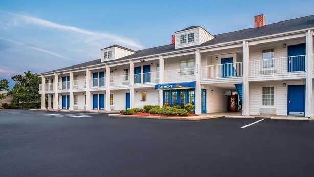 Exterior - Baymont by Wyndham Sanford (Sanford)