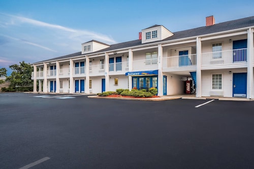 Baymont by Wyndham Sanford