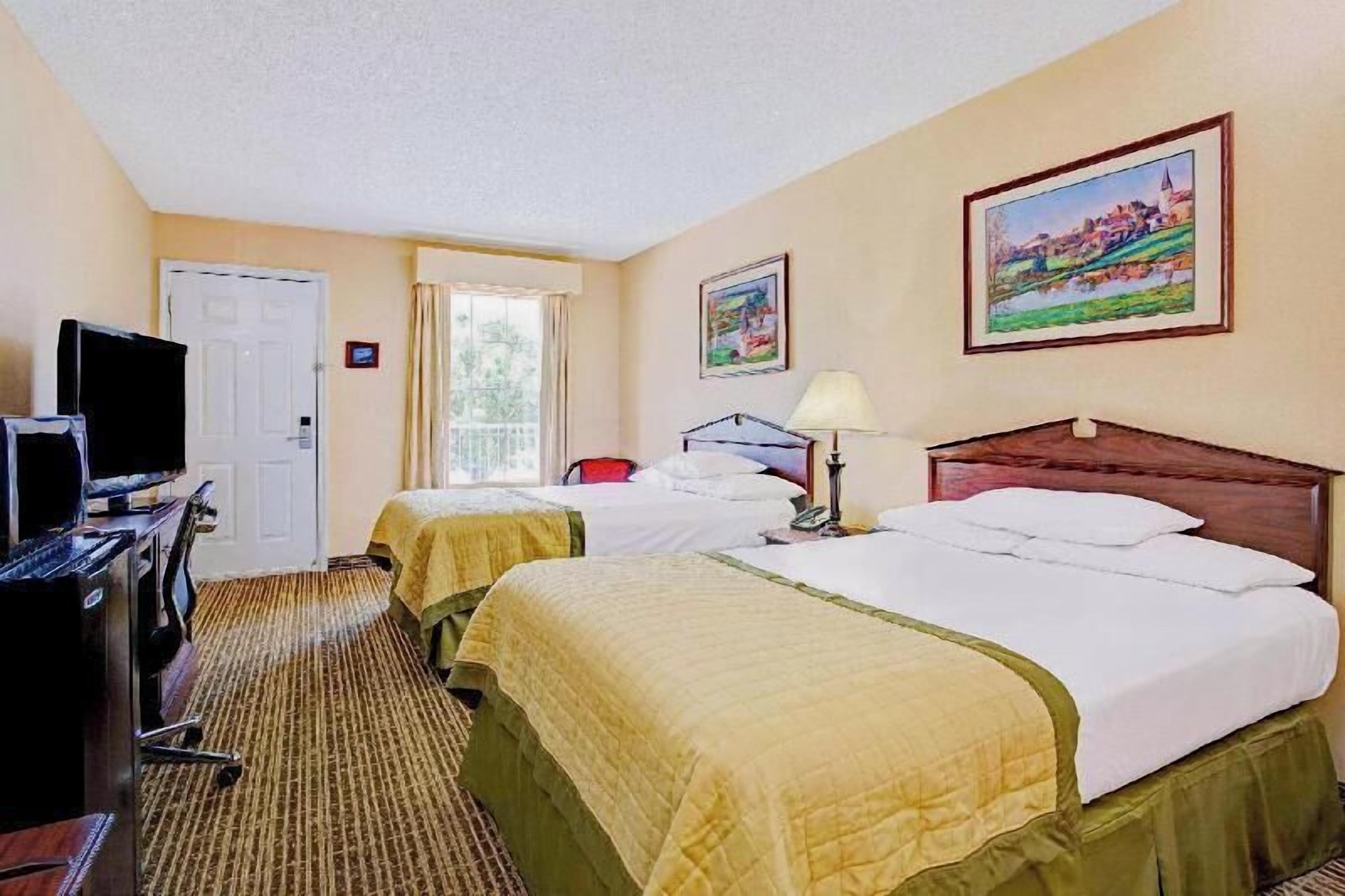 Pillow-top beds, iron/ironing board, free WiFi, bed sheets