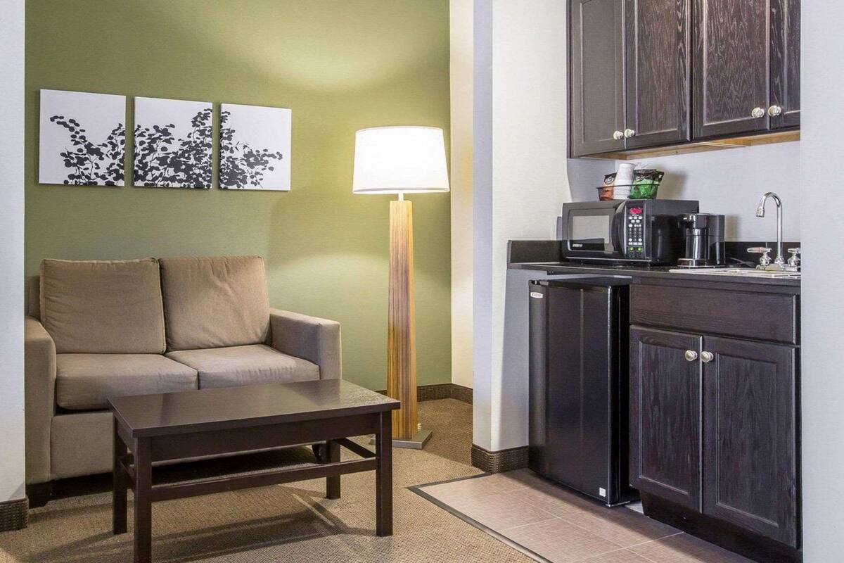 studio suite, 1 king bed with sofa bed, non smoking | desk, blackout curtains, iron/ironing board, free cots/infant beds