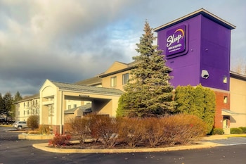 Sleep Inn & Suites Queensbury - Lake George