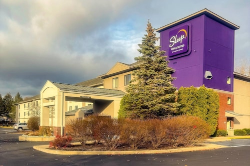 Sleep Inn & Suites Queensbury - Lake George