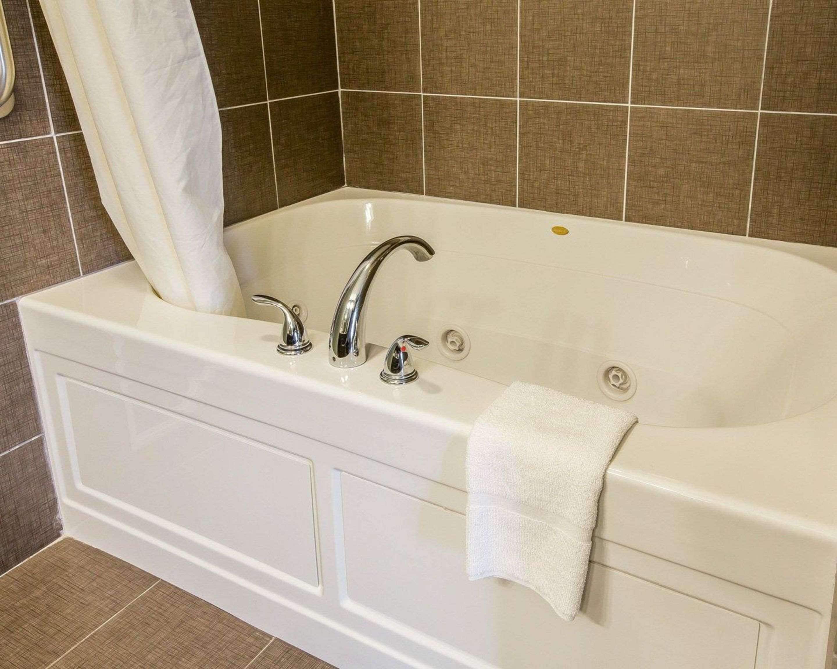 studio suite, non smoking | desk, blackout curtains, iron/ironing board, free cots/infant beds