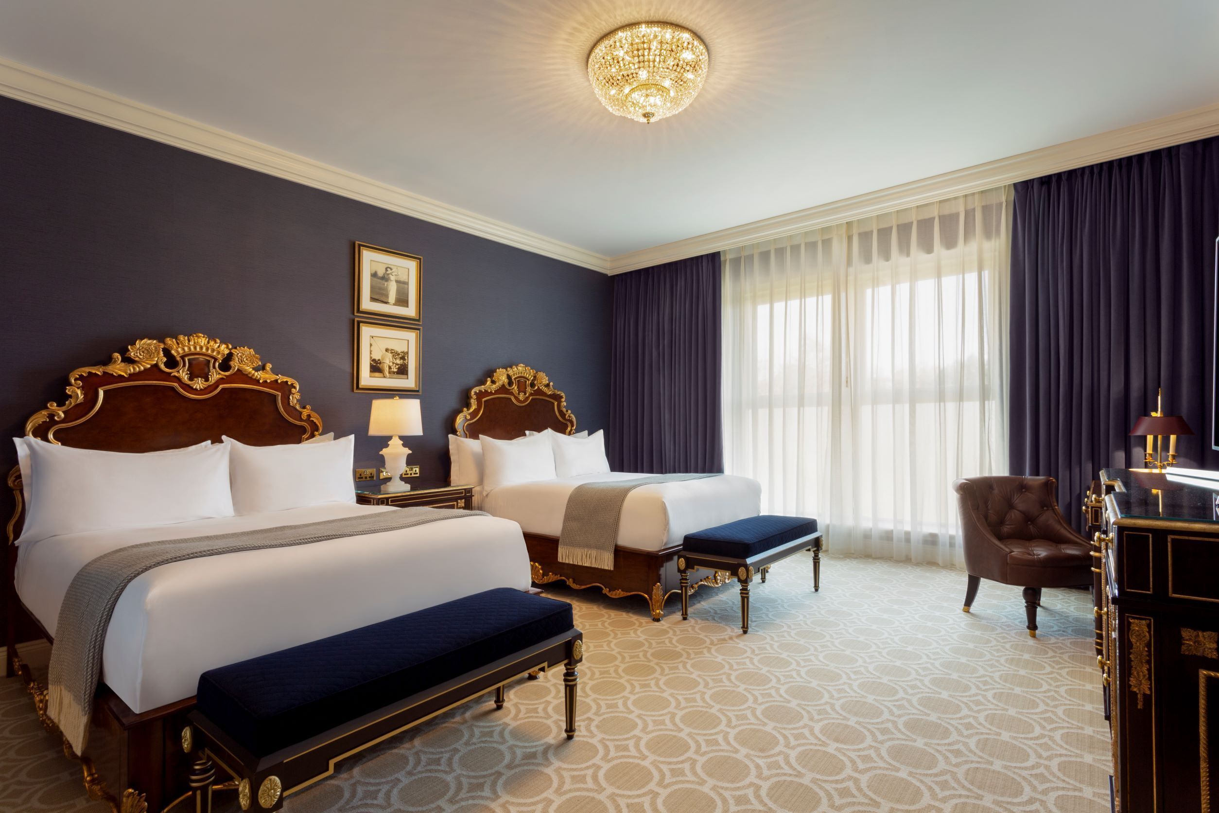 Literie de qualité supérieure, coffres-forts dans les chambres