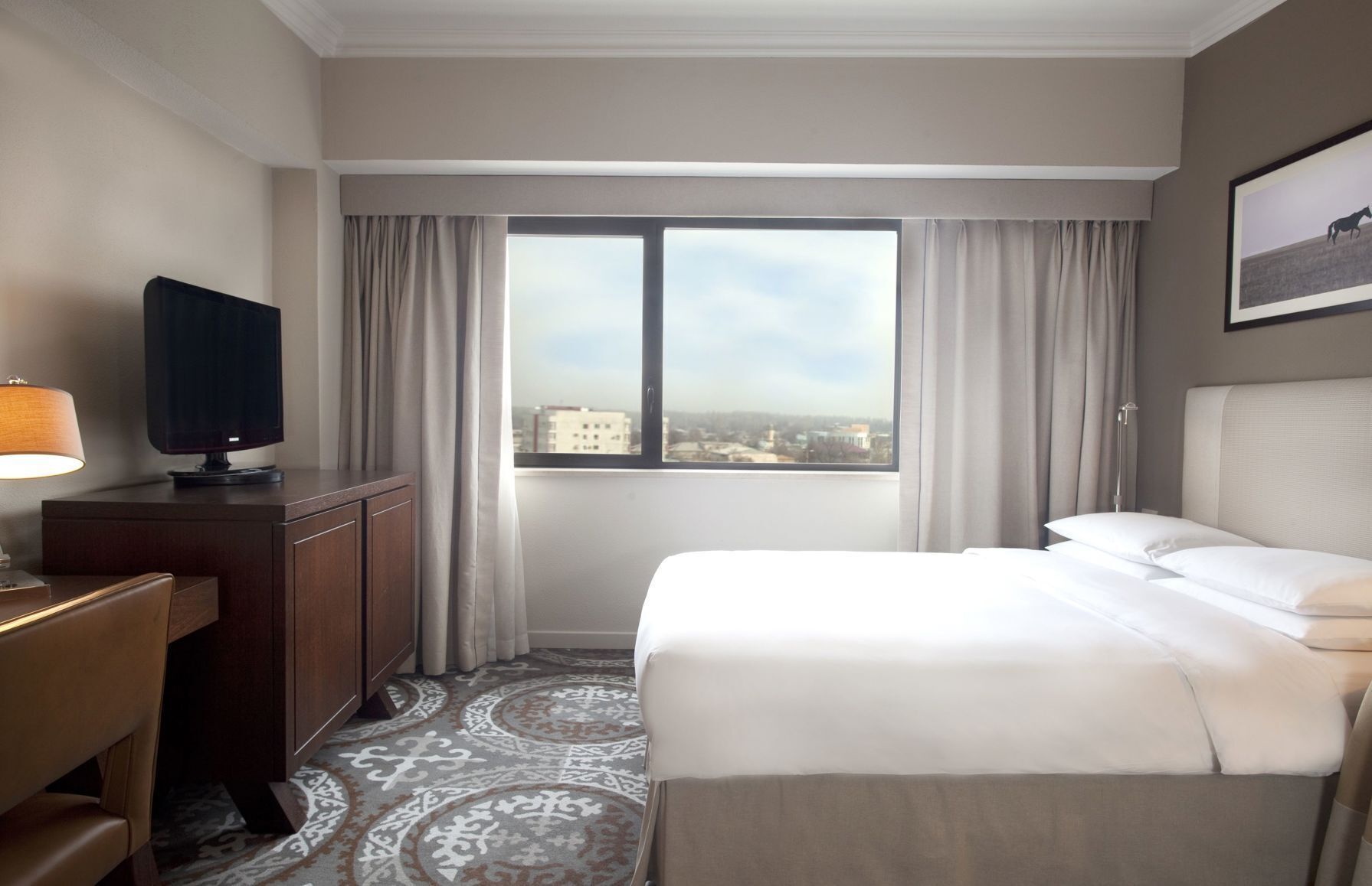Minibar, in-room safe, desk, soundproofing